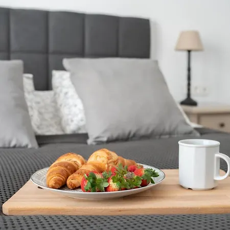 Appartement Freshly Renovated, Modern Penthouse Pueblo Evita! Benalmádena