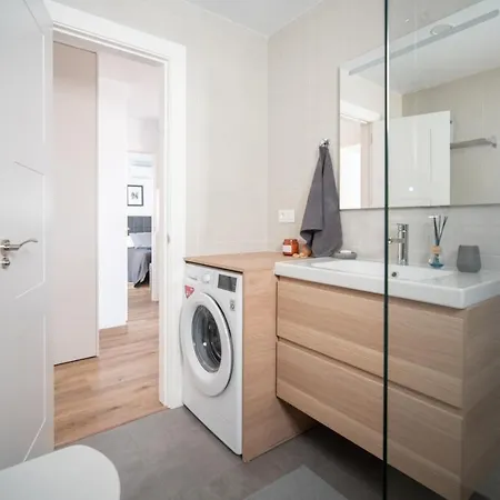 Freshly Renovated, Modern Penthouse Pueblo Evita! Appartement